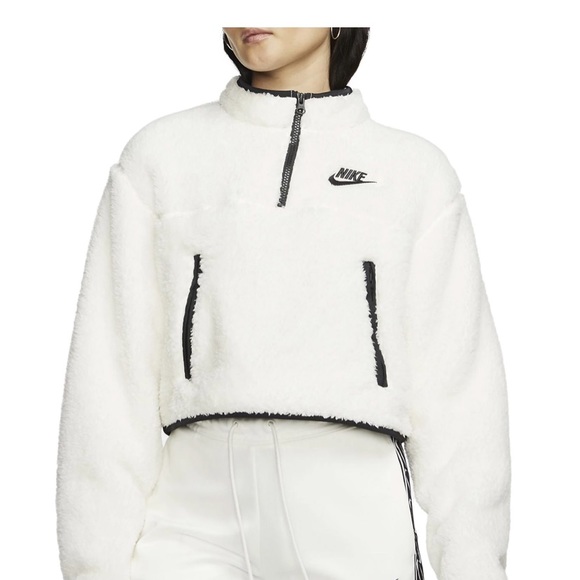 Nike Tops - Nike women’s Sherpa 1/4 zip